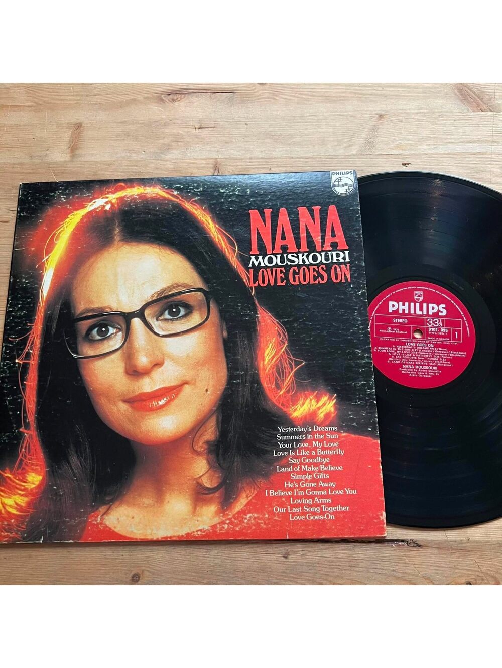 Nana Mouskouri - Love Goes On 33rpm VG+ VR20